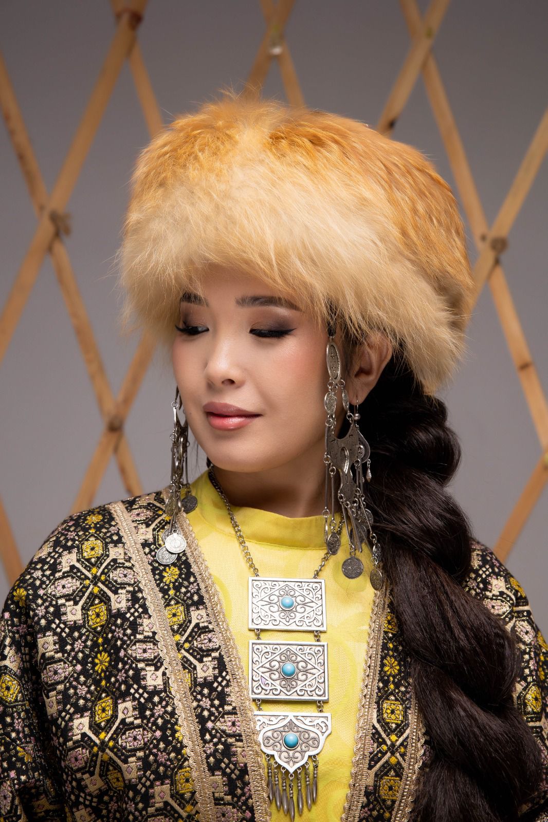 Зинат Қасымова